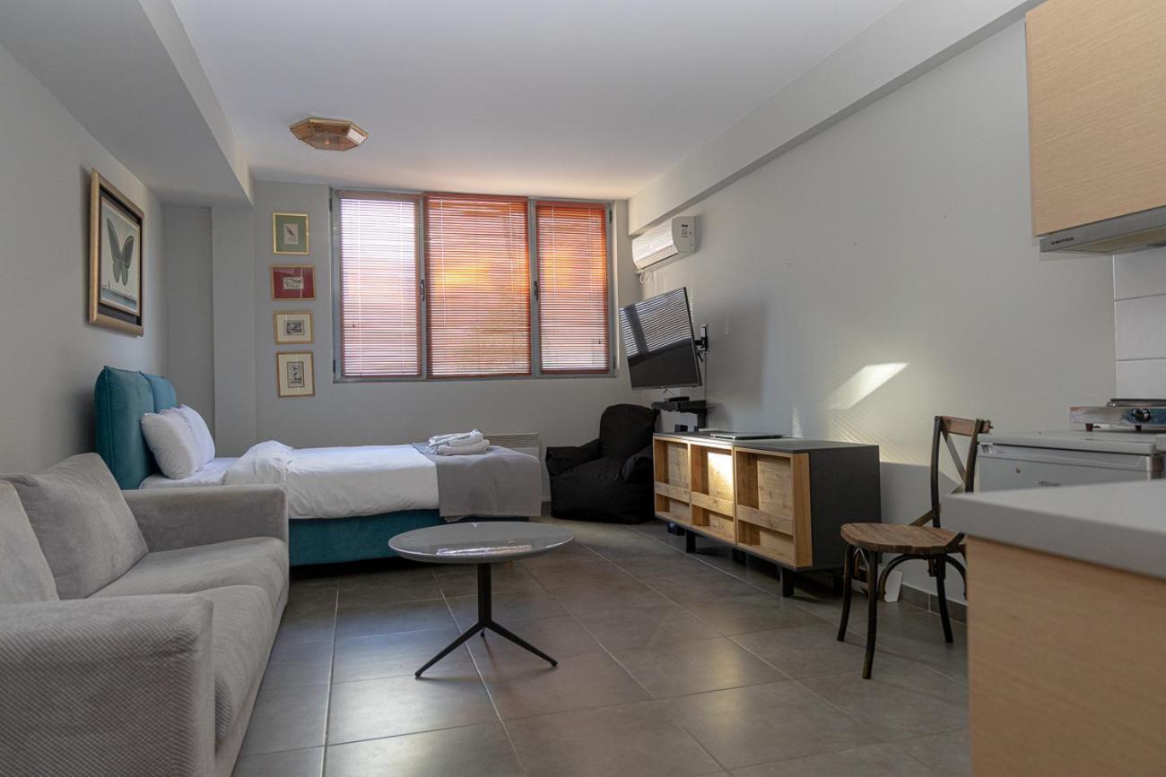 Apartment Athens Downtown Bagian luar foto